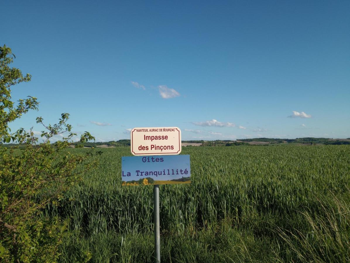 La Tranquillite, Le Repos Villa Nanteuil-Auriac-de-Bourzac Buitenkant foto
